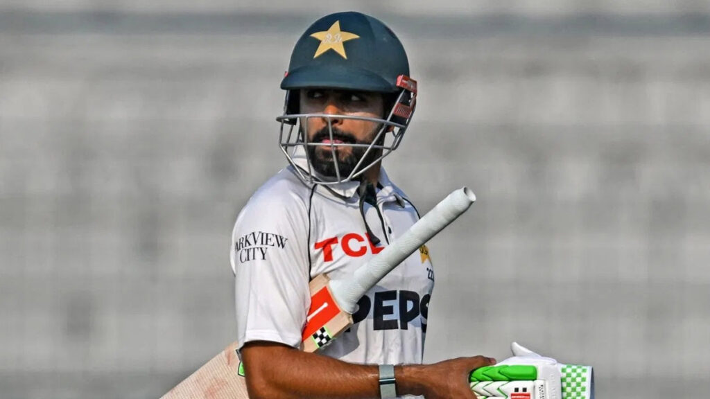 babar azam: బాబర్ అజామ్ ను తొలగించలేదంటున్న పాక్ అసిస్టెంట్ కోచ్!