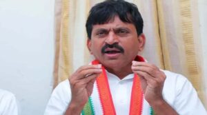 అధికారుల మీద దాడి..మనమీద మనం దాడి చేసుకునట్లే: మంత్రి పొంగులేటి