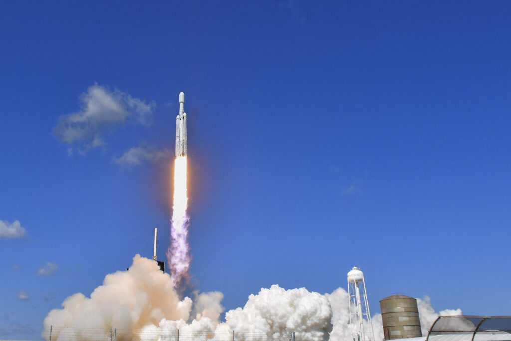 యూరోపా క్లిప్పర్ మిషన్: జూపిటర్ ఉపగ్రహంలో జీవం ఉనికి అన్వేషణ