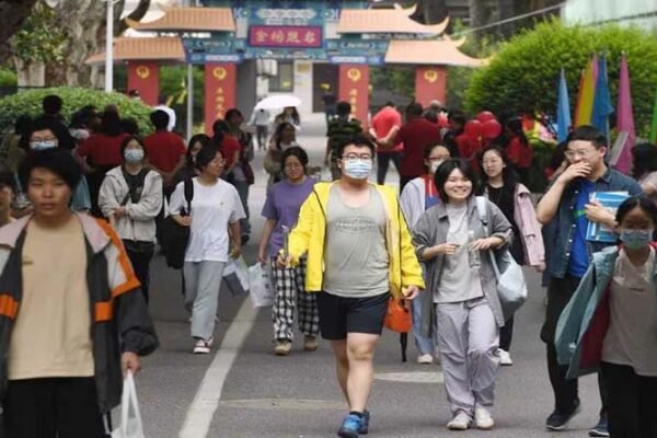 Population crisis in China..schools are closing..