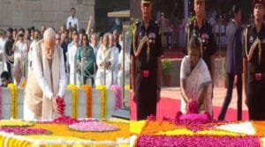 మహాత్ముడికి నివాళులర్పించిన రాష్ట్రపతి, ప్రధాని