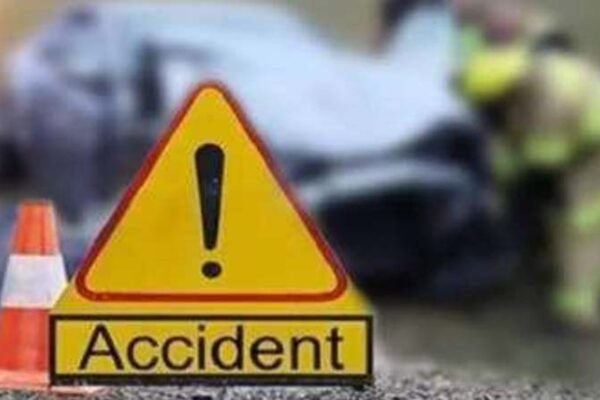 Road accident in America.. Five Indians died..!