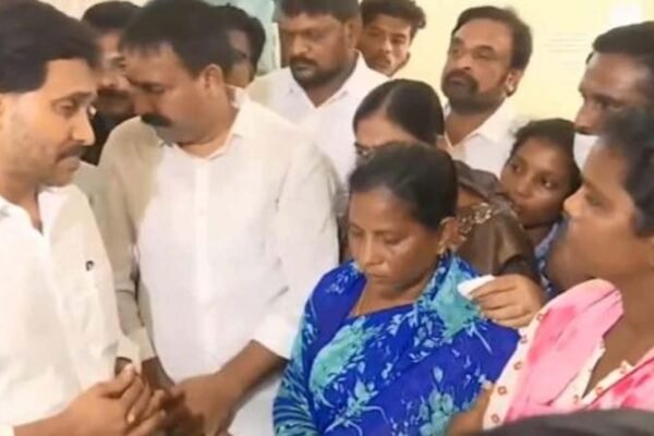 YS Jagan counseled Sahana family