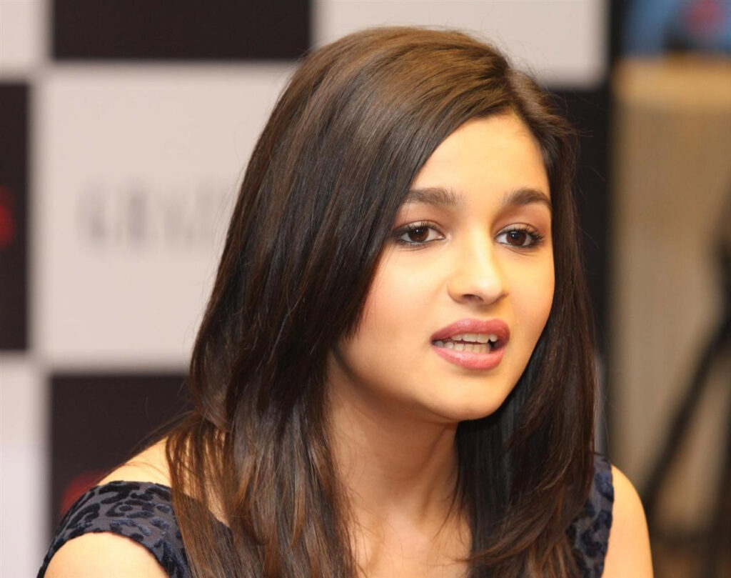 Alia Bhatt: నాకున్న ఆరోగ్య సమస్య గురించి తెలిసి కూడా పెళ్లి చేసుకున్నాడు: అలియా భట్