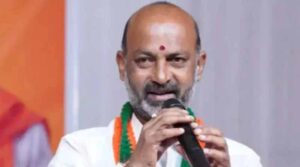 కాంగ్రెస్ ప్రభుత్వం పై బండి సంజయ్ కీలక ఆరోపణలు