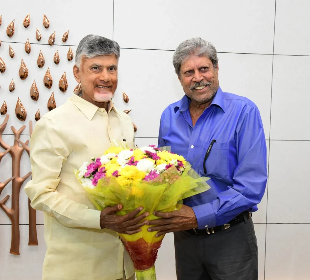Chandrababu;ఇవాళ ఉండవల్లి వచ్చిన మాజీ క్రికెటర్ కపిల్ దేవ్ ను ఏపీ సీఎం చంద్రబాబు కలిశారు: