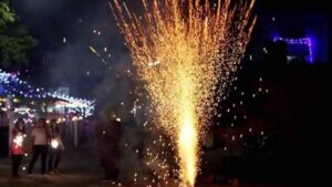 సైబరాబాద్ పరిధిలో రాత్రి 8 నుంచి 10 వరకు మాత్రమే బాణాసంచా కాల్చుకోవాలి – సీపీ