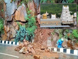 తిరుమల ఘాట్ రోడ్డులో విరిగిపడిన కొండచరియలు