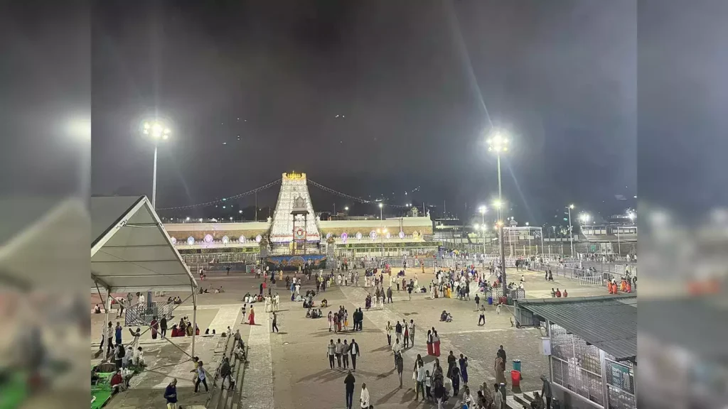 సిఫారసు లేఖలపై వీఐపీ దర్శనాలు అనుమతించబోమన్న టీటీడీ