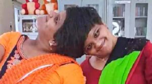 22వ వసంతంలోకి అడుగుపెట్టిన అవిభక్త కవలలు వీణా-వాణి