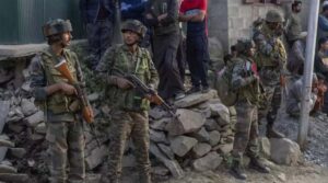 లార్నూ ప్రాంతంలో ఎన్‌కౌంటర్‌..ఇద్దరు ఉగ్రవాదుల హతం