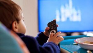 పిల్లల అభివృద్ధి పై స్మార్ట్ ఫోన్, టీవీ ప్రభావం…