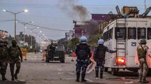 మణిపూర్‌లోని పలు ప్రాంతాల్లో కర్ఫ్యూ విధింపు