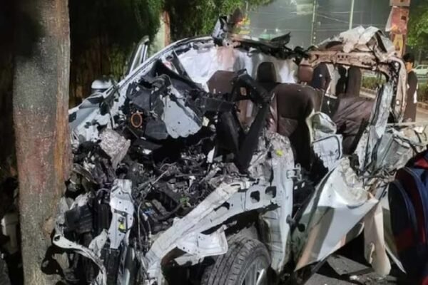 Fatal road accident.. Six killed