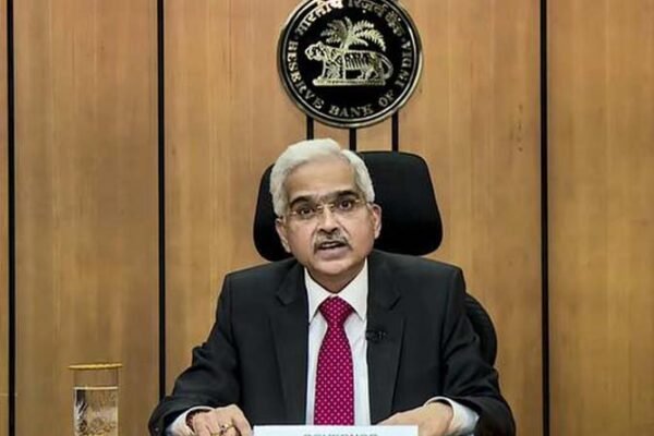 RBI Governor Shaktikanta Das is ill.admitted to hospital