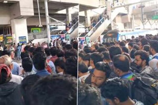 Technical error..Hyderabad metro trains stopped