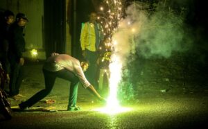 టపాసుల పొగ ఆరోగ్యానికి ప్రమాదమా?