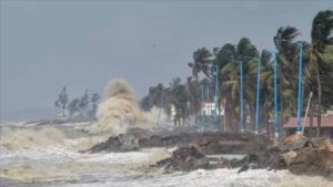 తుఫాన్ ఎఫెక్ట్.. ఈ జిల్లాలకు ఆకస్మిక వరదలు