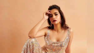 ఇక చూస్తారుగా కీర్తి సురేష్ గ్లామర్ షో..!