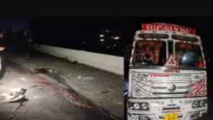 కేరళలో ..అదుపుతప్పి ఫుట్‌పాత్‌పైకి దూసుకెళ్లిన లారీ.. ఐదుగురు మృతి