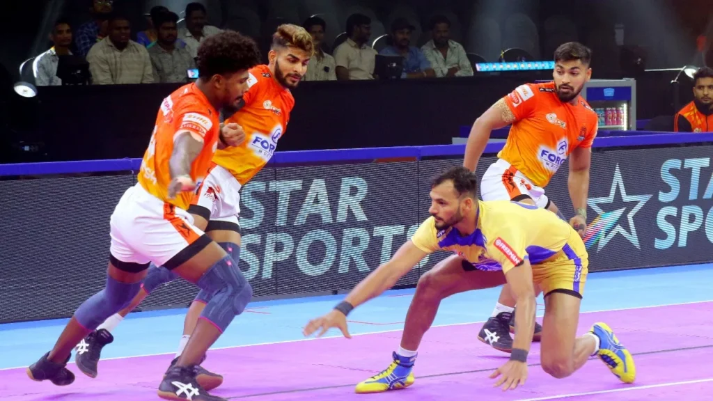 ఫుణెరి పల్టాన్‌కు షాకిచ్చిన తమిళ్ తలైవాస్