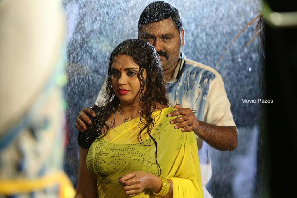 ఎర్రచీర  ‘తొలి తొలి ముద్దు’ సాంగ్ విడుదల