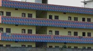 ఏడుపాయల అతిథి గృహంలో దాడి – 11 మంది జూదరుల అరెస్ట్