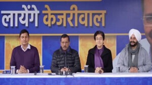 పురోహితులకు నెలకు రూ.18వేలు : కేజ్రీవాల్