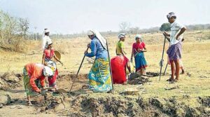 ఏపీలో ‘ఉపాధి’ కూలి రోజుకు రూ.300