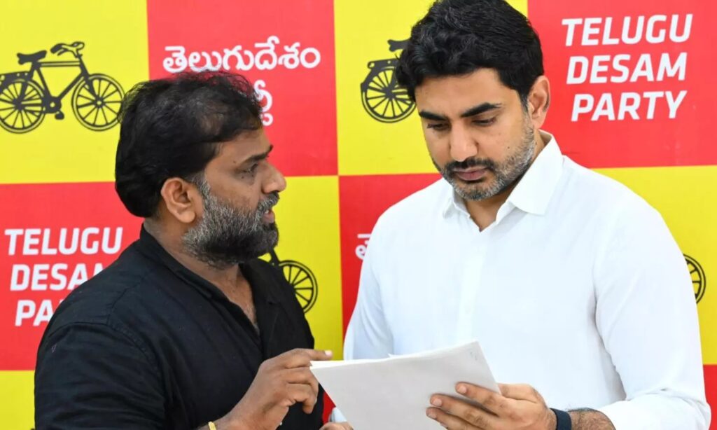 విజయసాయిరెడ్డికి డీఎన్ఏ టెస్ట్ నిర్వహించండి: మదన్ మోహన్