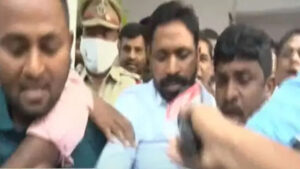 బీఆర్ఎస్ నేత ఎర్రోళ్ల శ్రీనివాస్‌ అరెస్ట్.. !