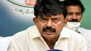 పేర్ని నాని కుటుంబంపై లుక్ అవుట్ నోటీసులు!