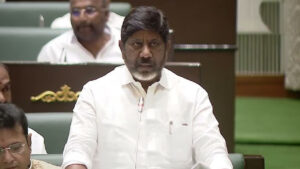 హైదరాబాద్‌లో మన్మోహన్ సింగ్ విగ్రహం ఏర్పాటు : భట్టి విక్రమార్క