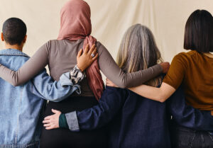 మహిళల మద్దతుతో బలపడే సమాజం..