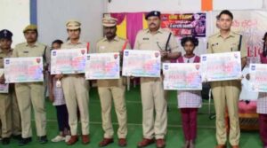 సిరిసిల్లలో ‘పోలీస్ అక్క’ వినూత్న కార్యక్రమం