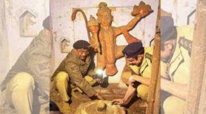 యూపీలో 46 ఏళ్ల తరువాత తెరుచుకున్న గుడి తలుపులు