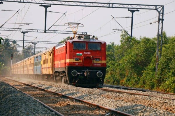 4 more special trains for Sankranti