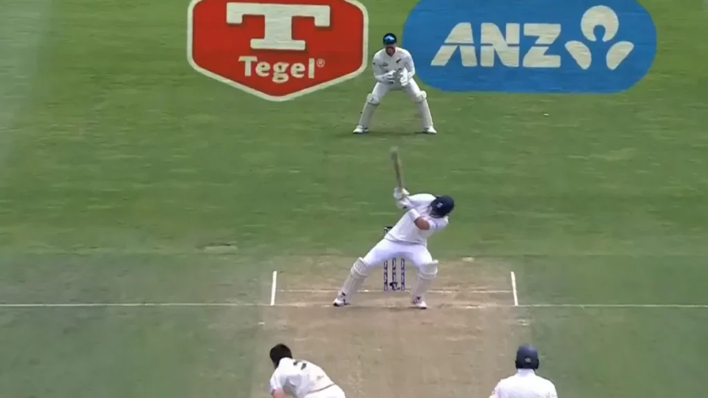 లేటు వయసులో ఈ దూకుడేంది.. రివర్స్ స్కూప్‌తో 36వ సెంచరీ..