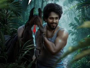 బోల్డ్ సీన్లు, రొమాంటిక్ సీన్లలో రోషన్ నటించేశాడు.