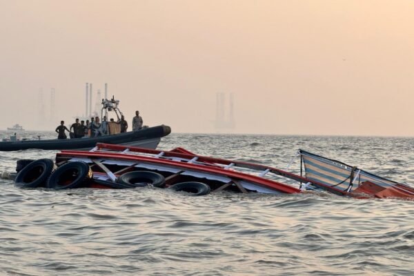 mumbai boat accident