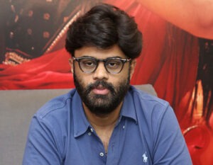 రేవంత్ రెడ్డిని క‌లిసే యోచ‌న‌లో టాలీవుడ్ ప్ర‌ముఖులు