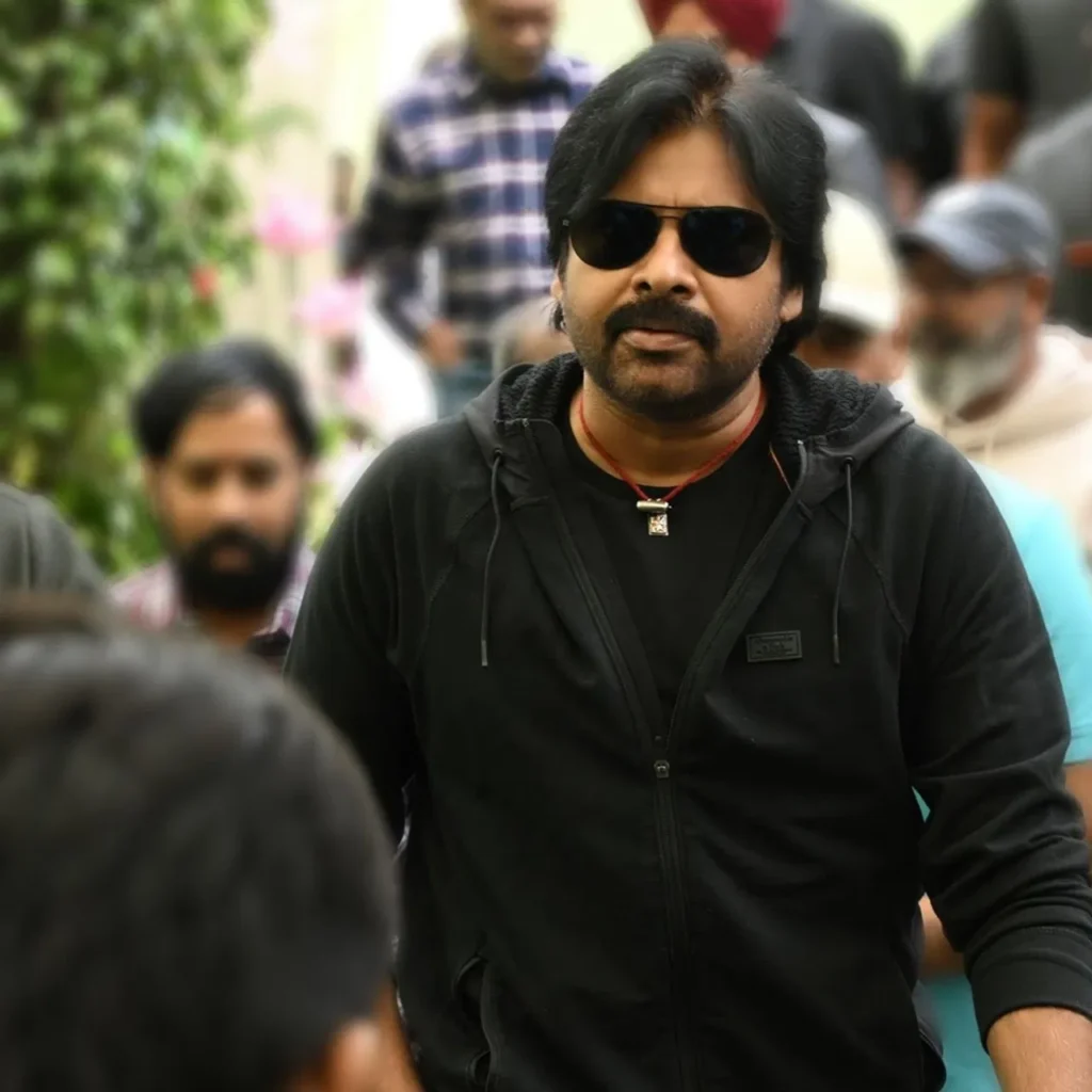 ఏకంగా పవనే తన సినిమాలపై అప్‌డేట్ ఇచ్చారు