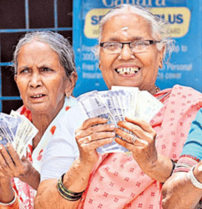 ఏపీలో భరోసా పింఛన్ల పంపిణీ