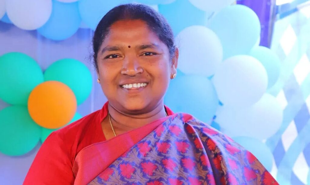 పుష్ప సినిమాపై సీతక్క ఆగ్రహం