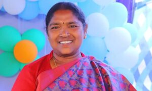 పుష్ప సినిమాపై సీతక్క ఆగ్రహం