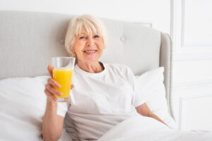 విటమిన్-సి :యాభై ఏళ్లకు పైబడినవారికి ఆహారంలో తప్పనిసరి భాగం..