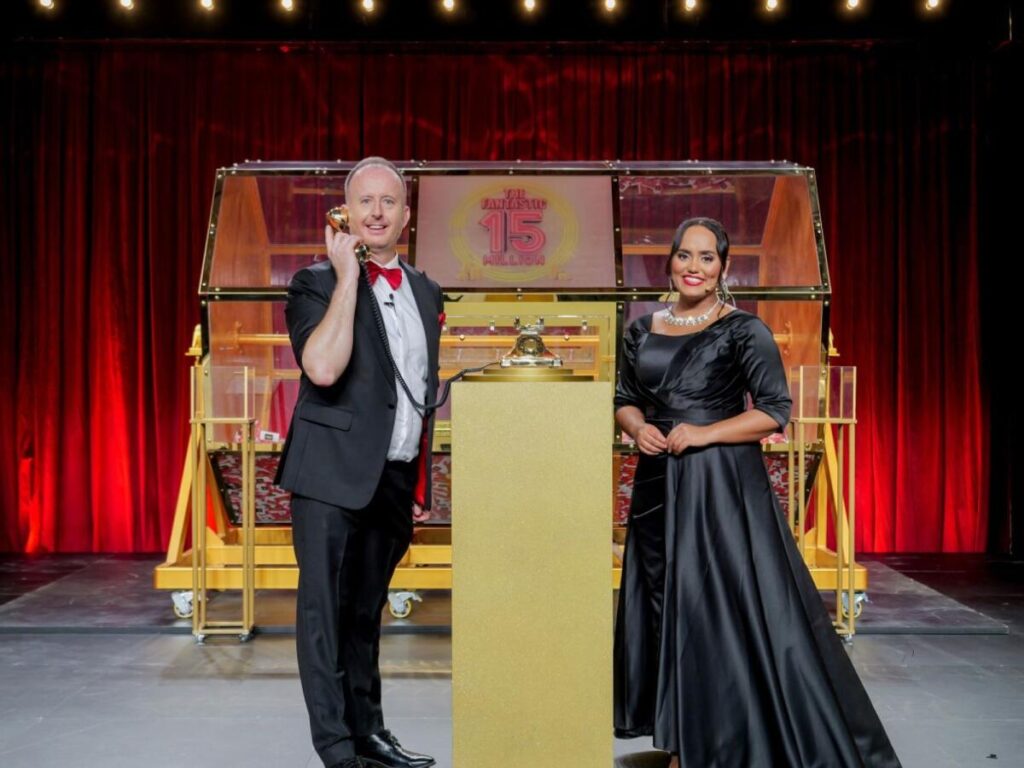 దుబాయి వాచ్‌మెన్‌కి జాక్‌పాట్‌ 2.32కోట్లు