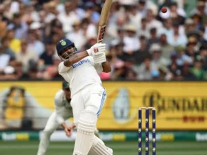 నితీష్ రెడ్డికి ఆంధ్రా క్రికెట్ అసోసియేషన్ బహుమతి