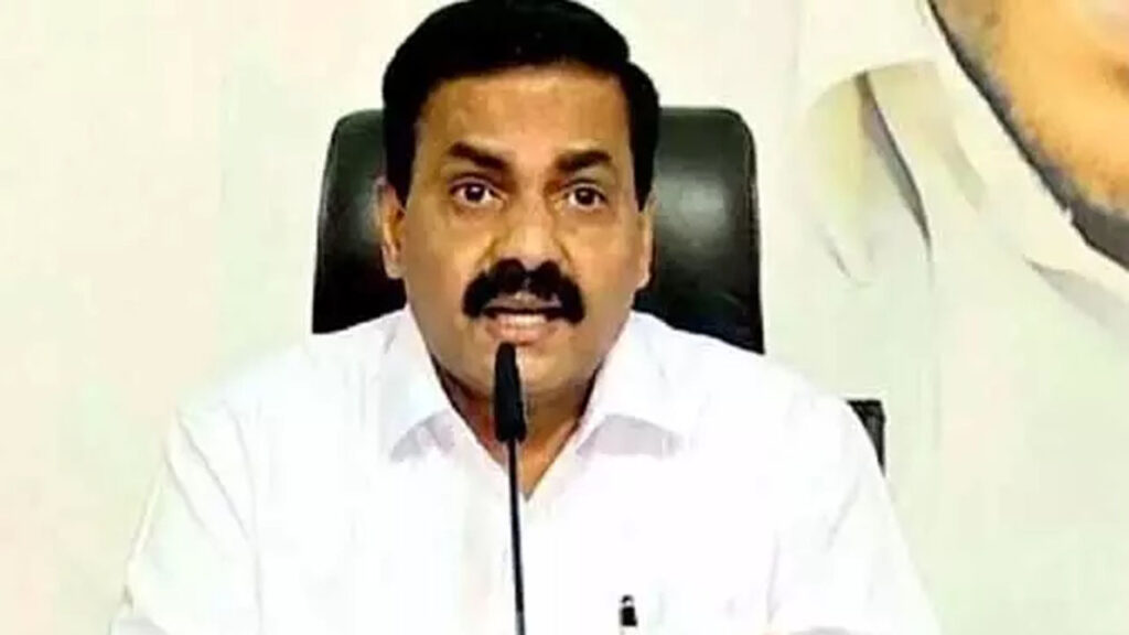 మాజీ మంత్రి కాకాణి గోవర్ధన్‌రెడ్డి పై కేసు నమోదు