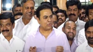 ఎన్ని కోర్టుల్లోనైనా పోరాటం చేస్తా: కేటీఆర్‌